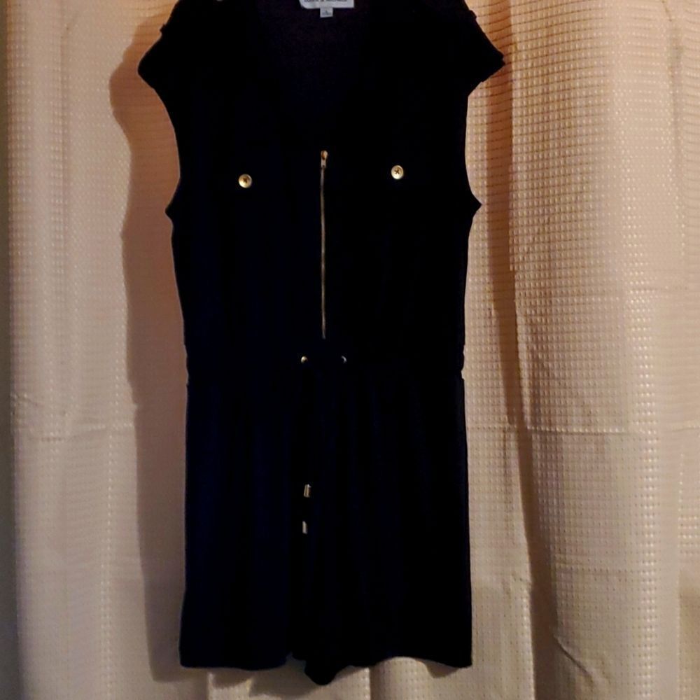 EMMA & Michele black Romper jumpers shorts SizeL